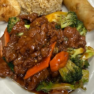 L - Beef with Broccoli