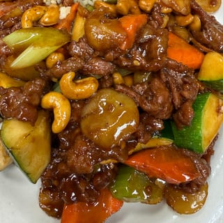L - Cashew Beef