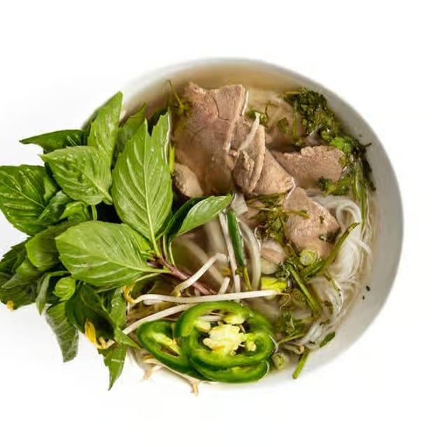 Sliced Steak Noodle Soup (Pho Tai).