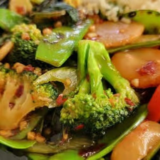 Vegetables with Garlic Sauce.