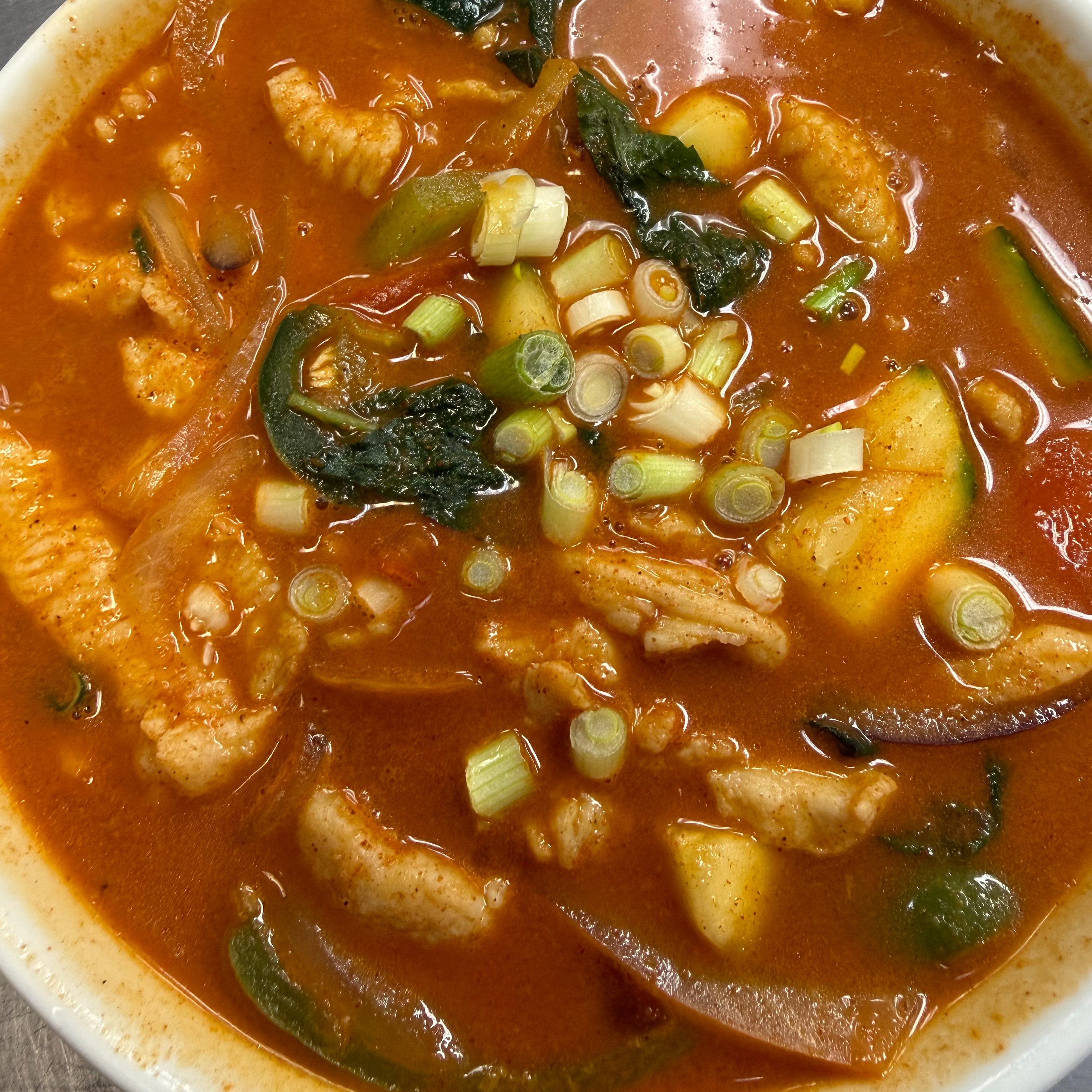 Thai Spiced Soup (Tom Yum Goong).